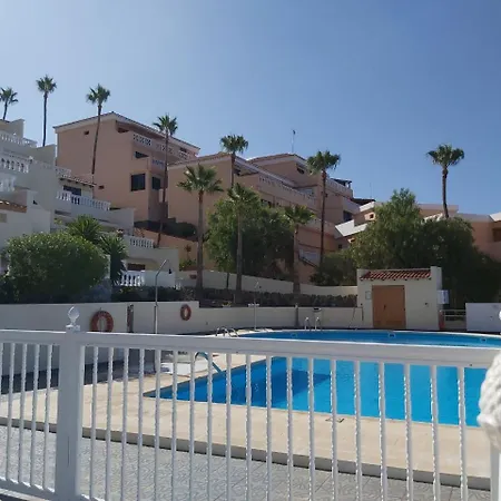 Paulmarie Lounge Ocean View * אדחה