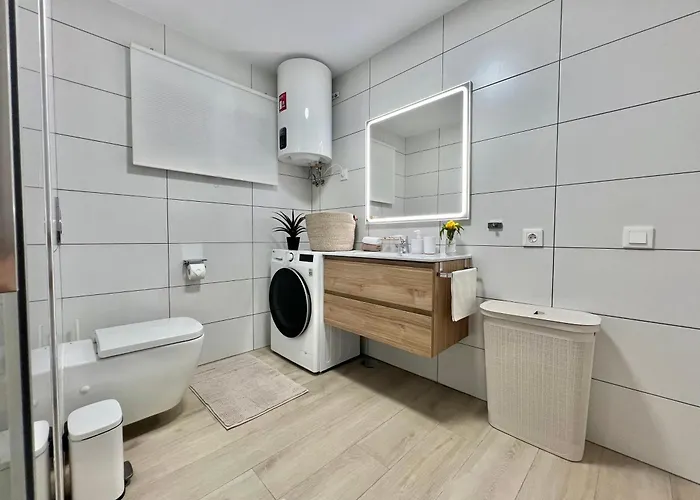 Paulmarie Lounge Ocean View