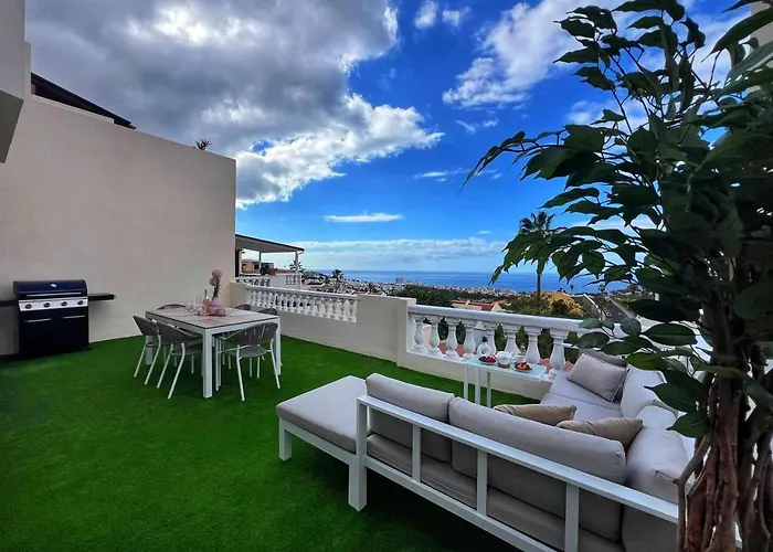 Paulmarie Lounge Ocean View